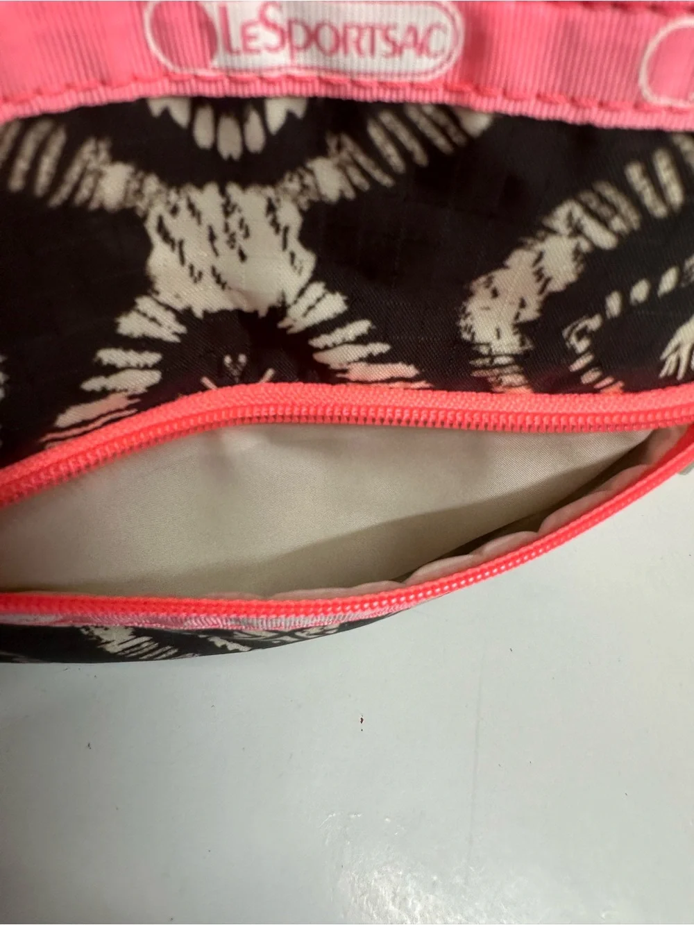 Lesportsac slim crossbody
